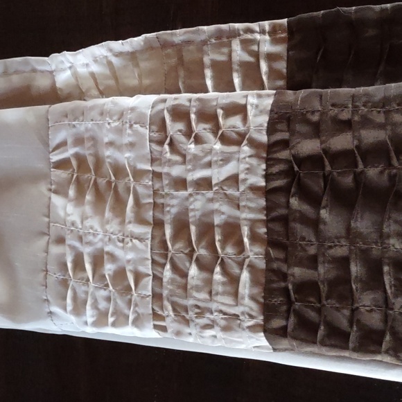 Lush decor mia fabric shower curtain, nwot, taupe - Picture 2 of 3